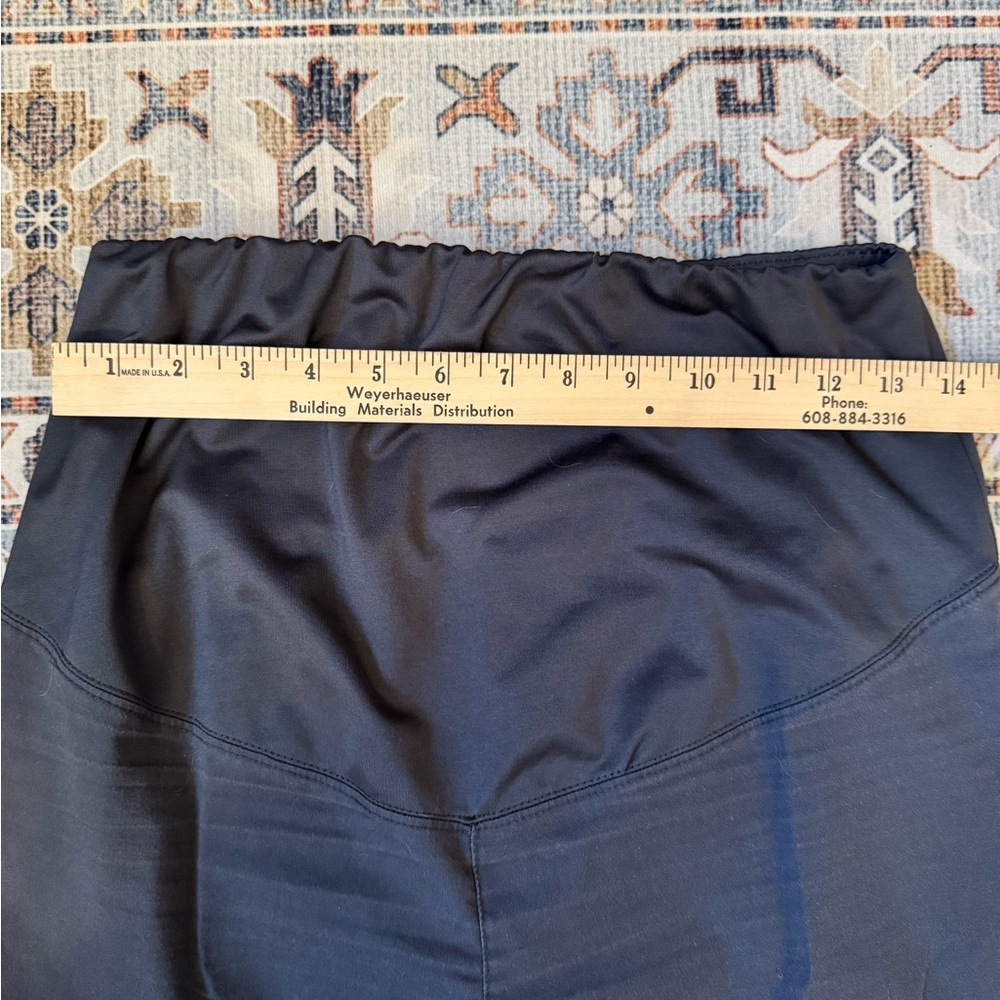 Wink Wonder Work Women’s Maternity Scrub Set in Pewter Size Small - Picture 7 of 16